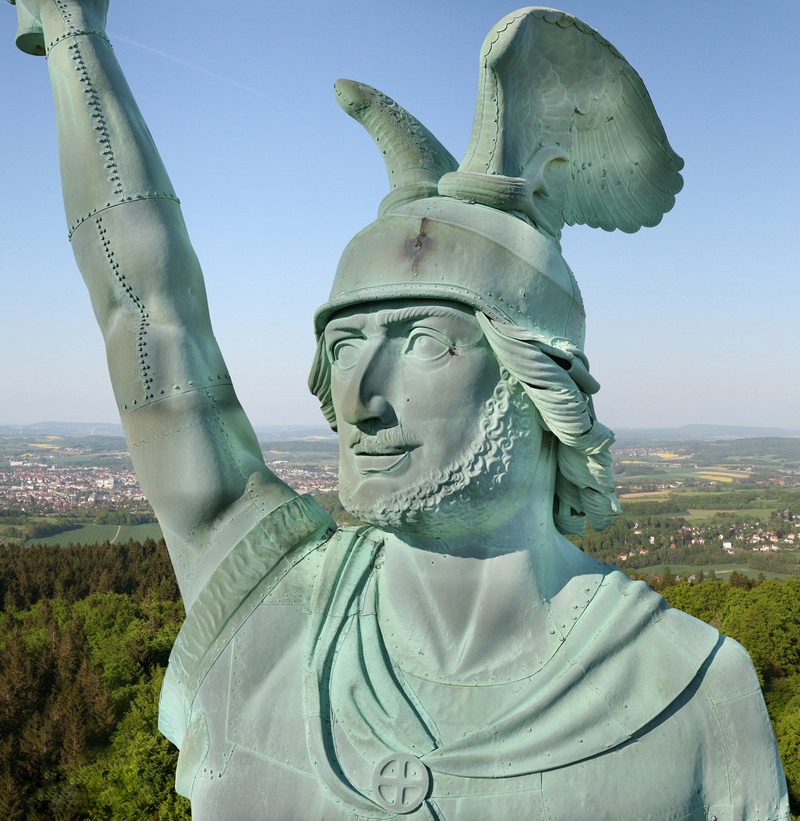 Golfen rund ums Hermannsdenkmal